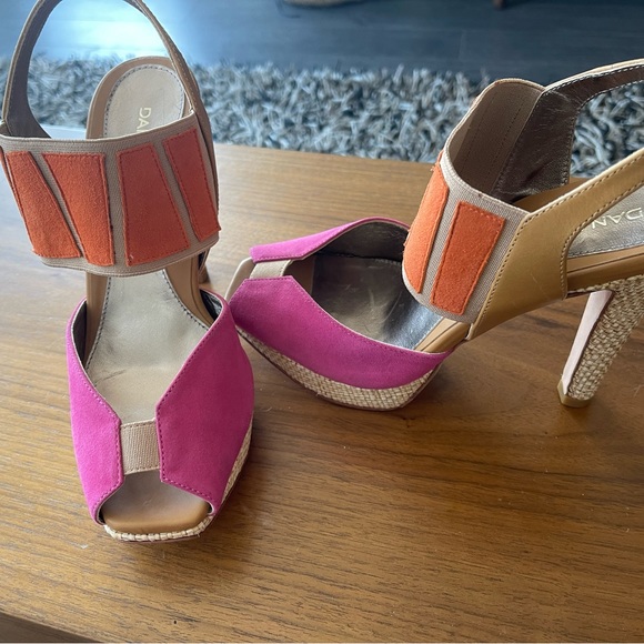 ‼️SALE‼️DANA DAVIS Annie Rattan Pump Sandal pink and orange size 7.5 - Picture 4 of 5